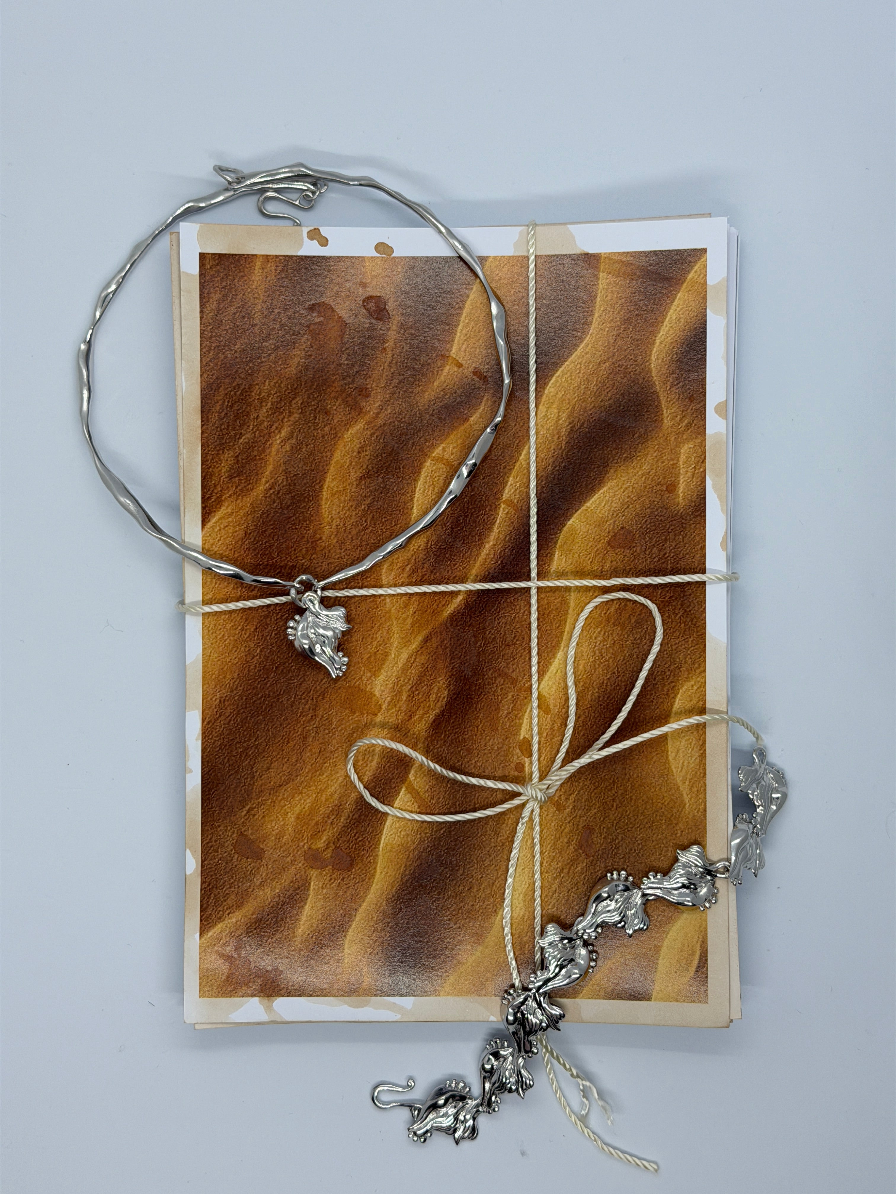 Interchangeable Dos Amores Necklace