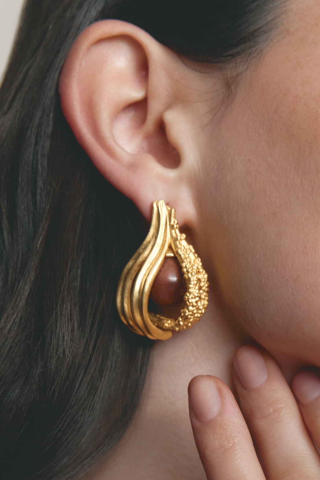 Interchangeable Loop Hoops